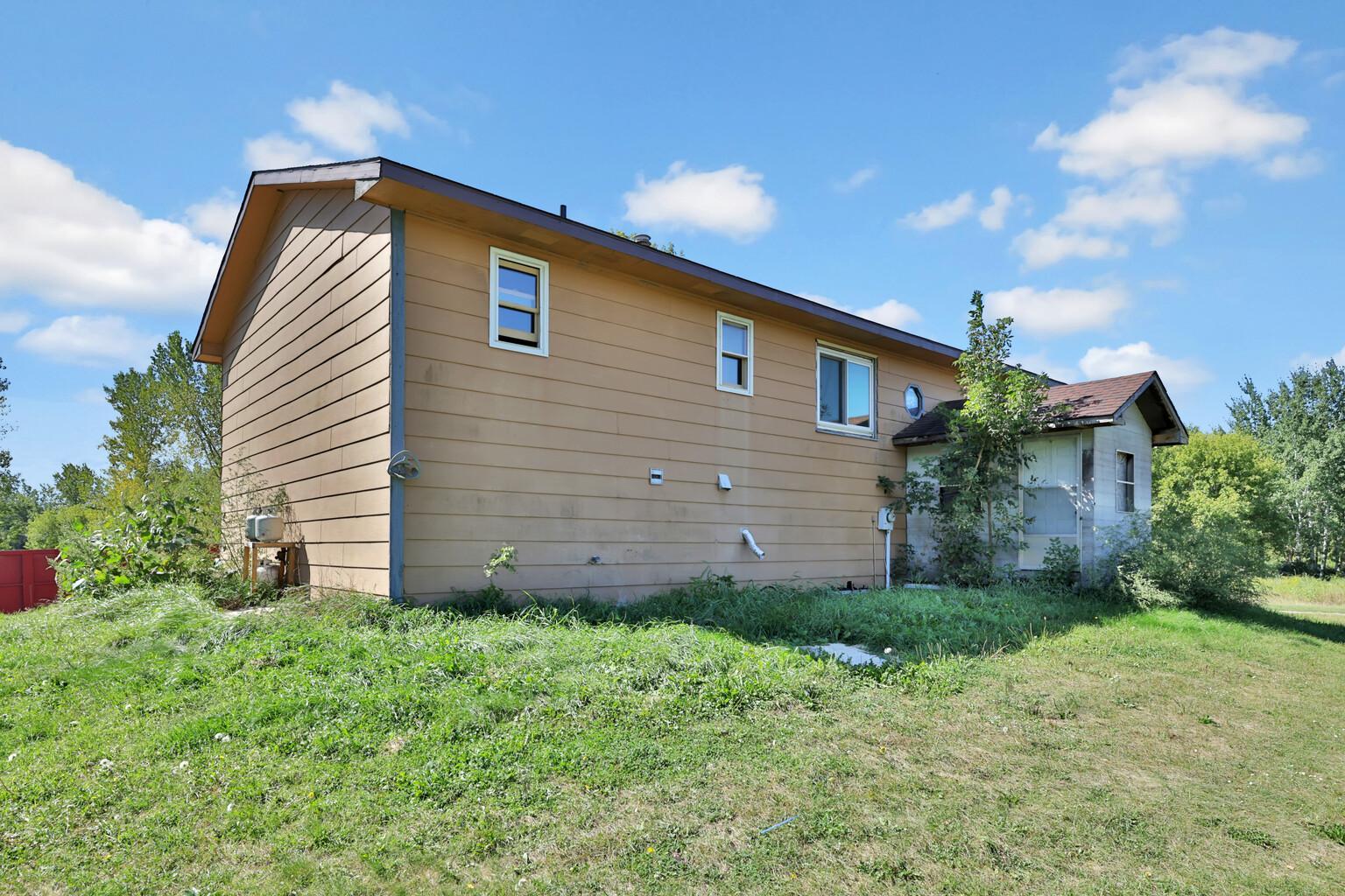 15573 209th Avenue Nw Property Photo 41