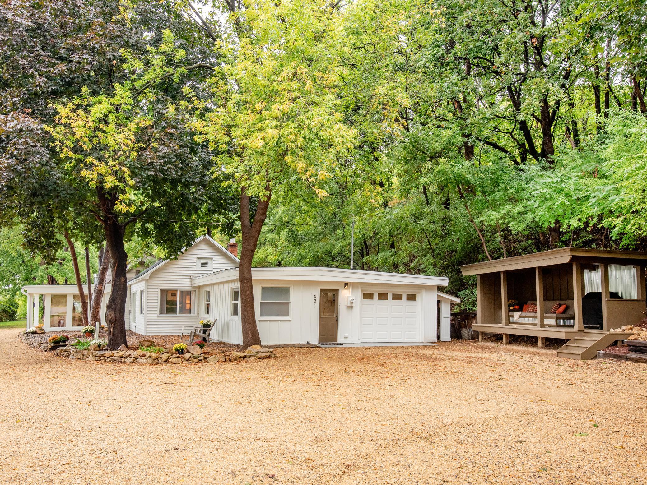 631 Front Street Property Photo 50