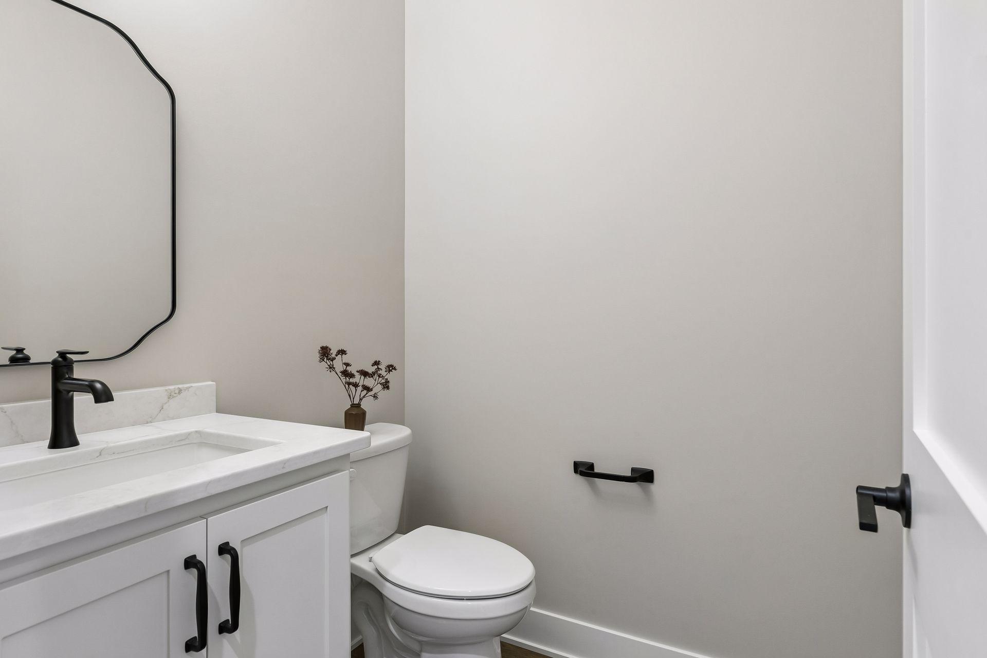 1053 Hart Lake Avenue Property Photo 25