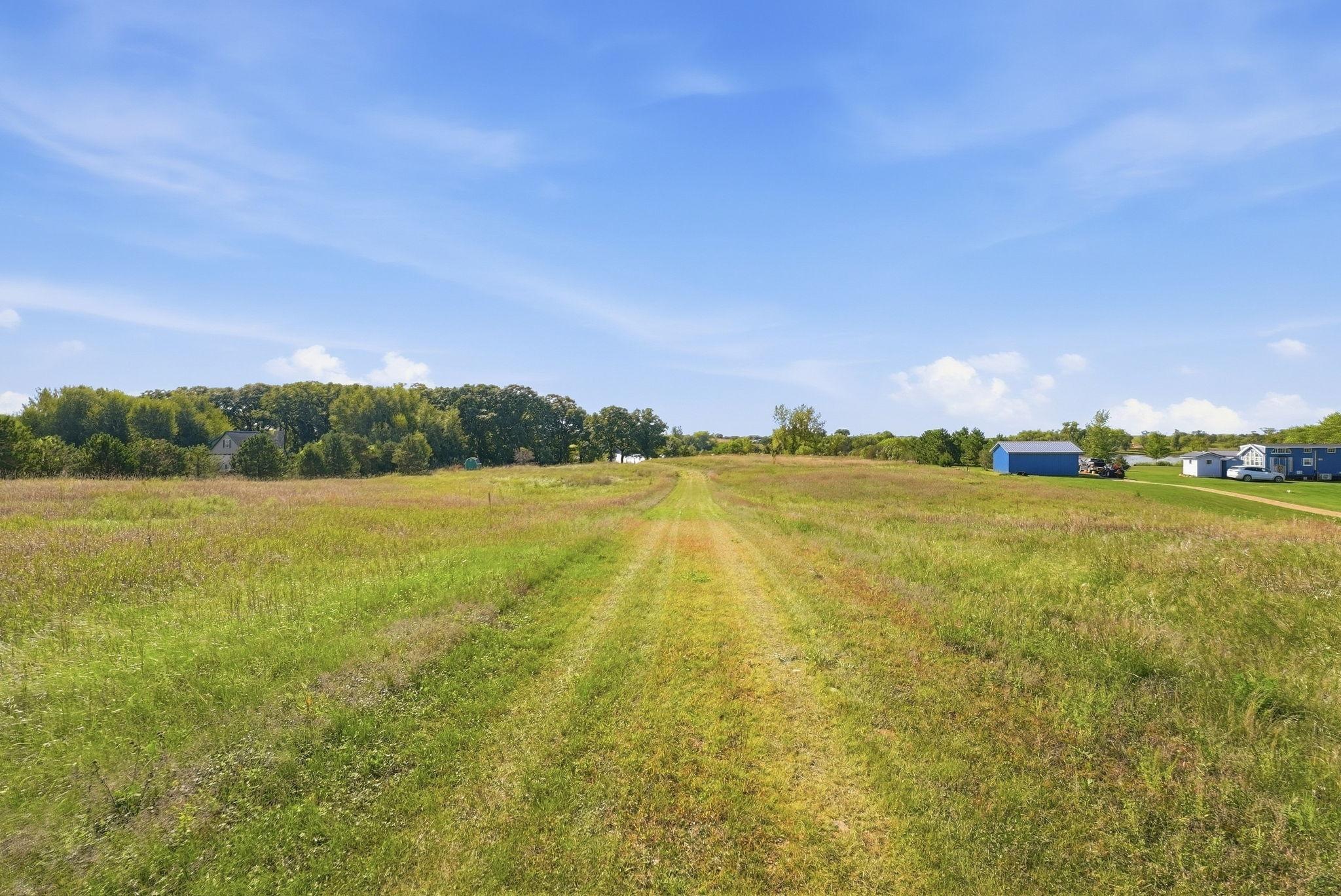 43300 170th Street Property Photo 13