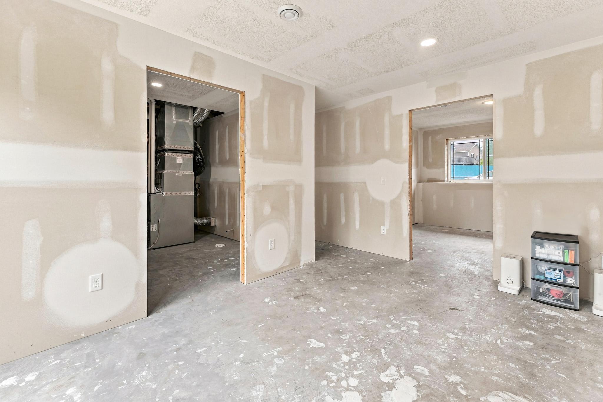 645 Highview Loop Se Property Photo 29