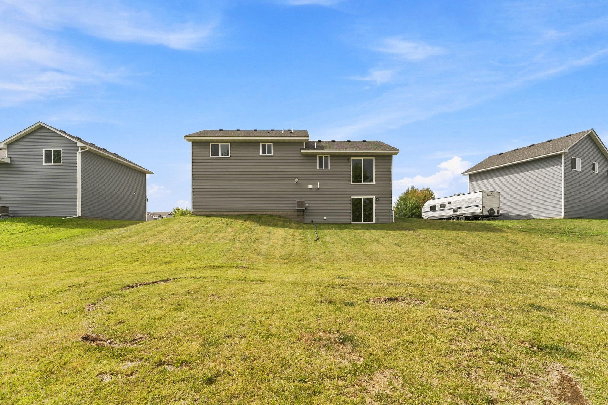 645 Highview Loop Se Property Photo 43