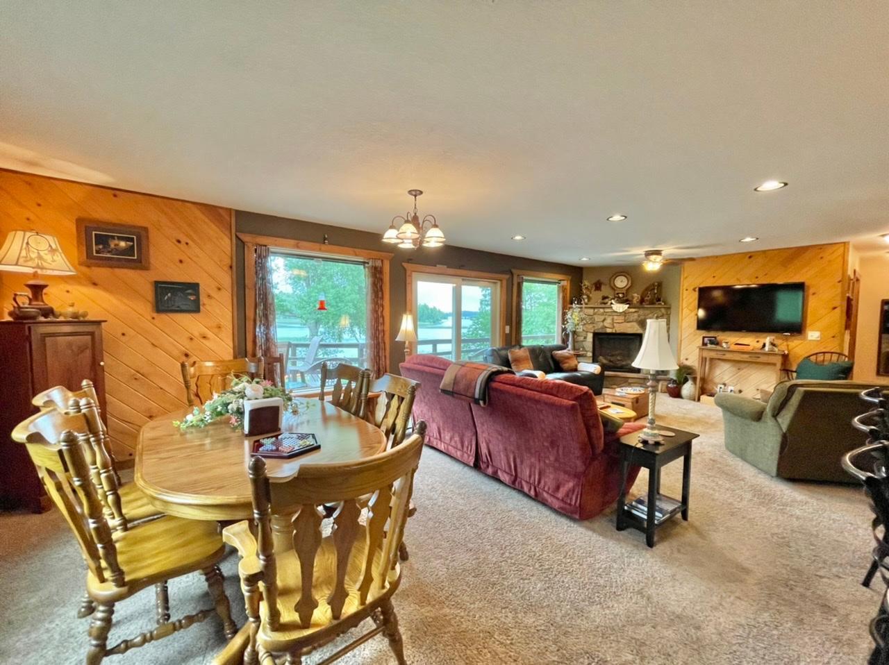 38258 Deer Lake Way Property Photo 8