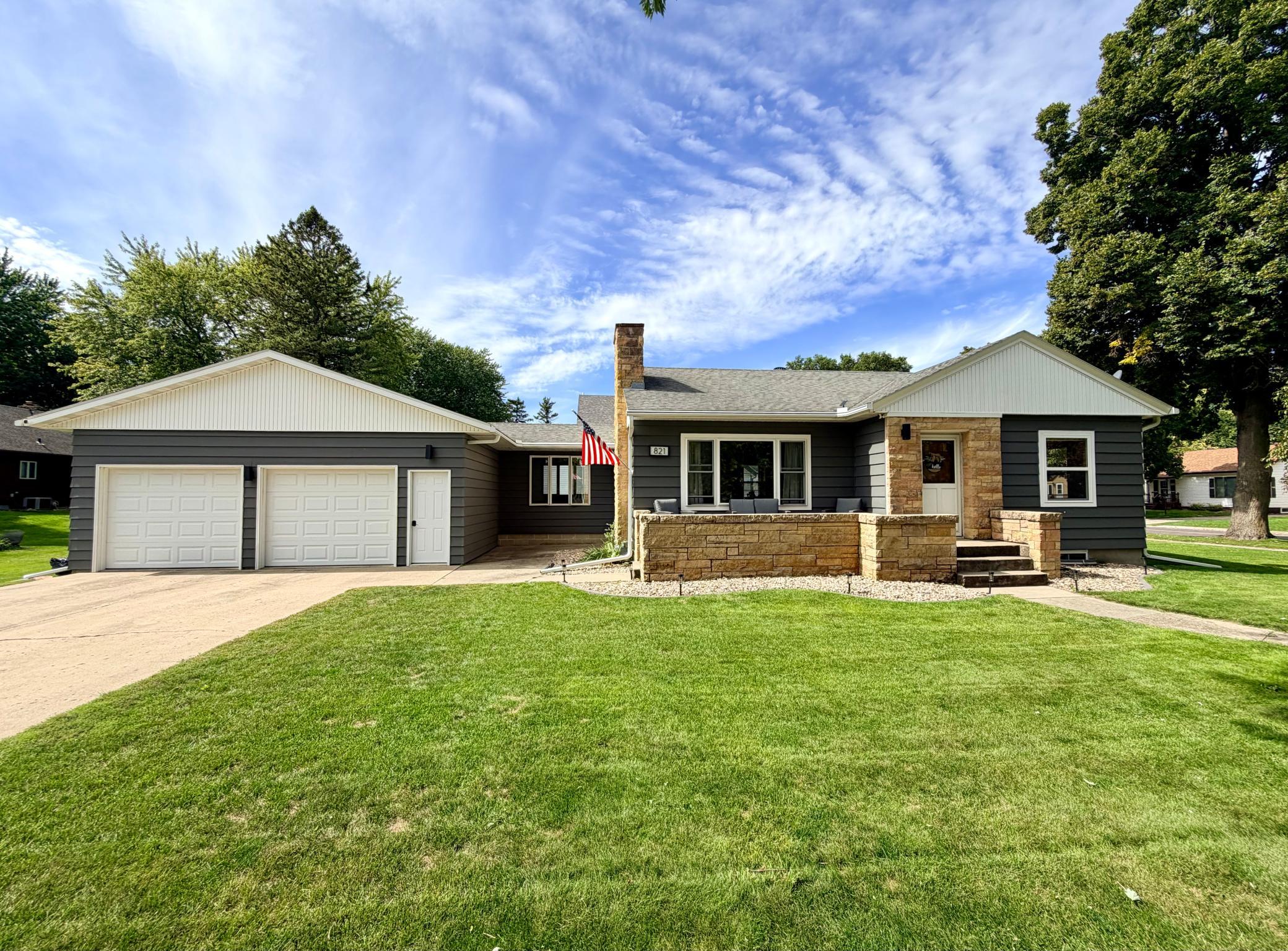 821 Turner Street Property Photo 1