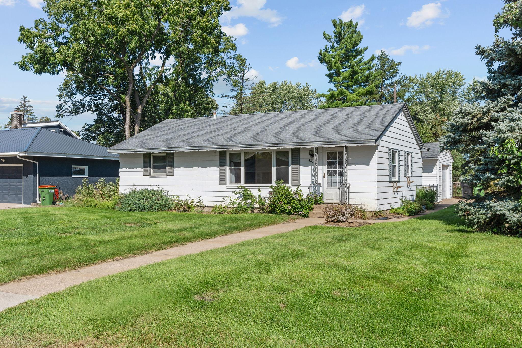 483 Manor Drive Ne Property Photo 1