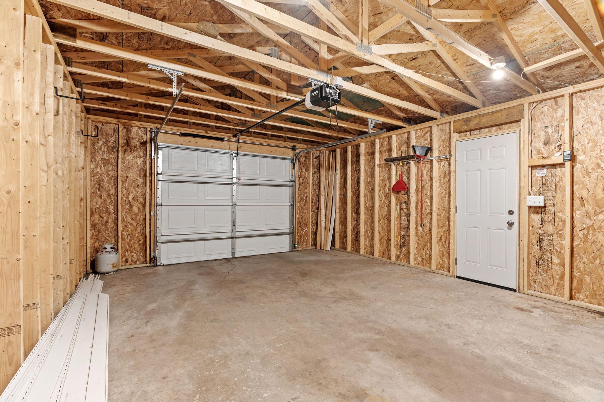 483 Manor Drive Ne Property Photo 22