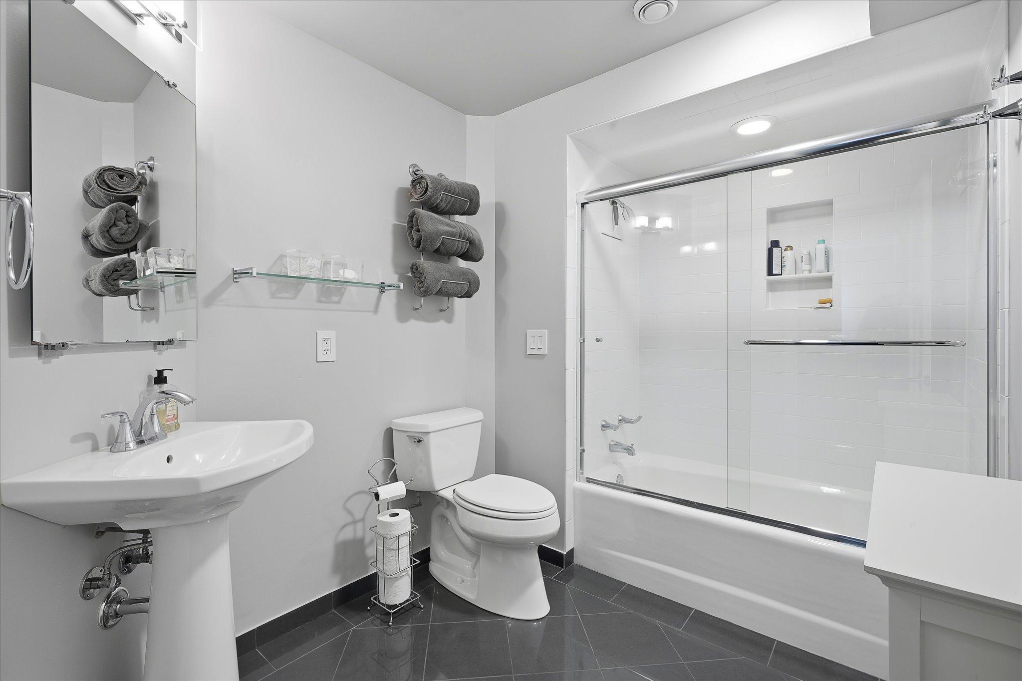 15809 Nursery Drive Property Photo 35