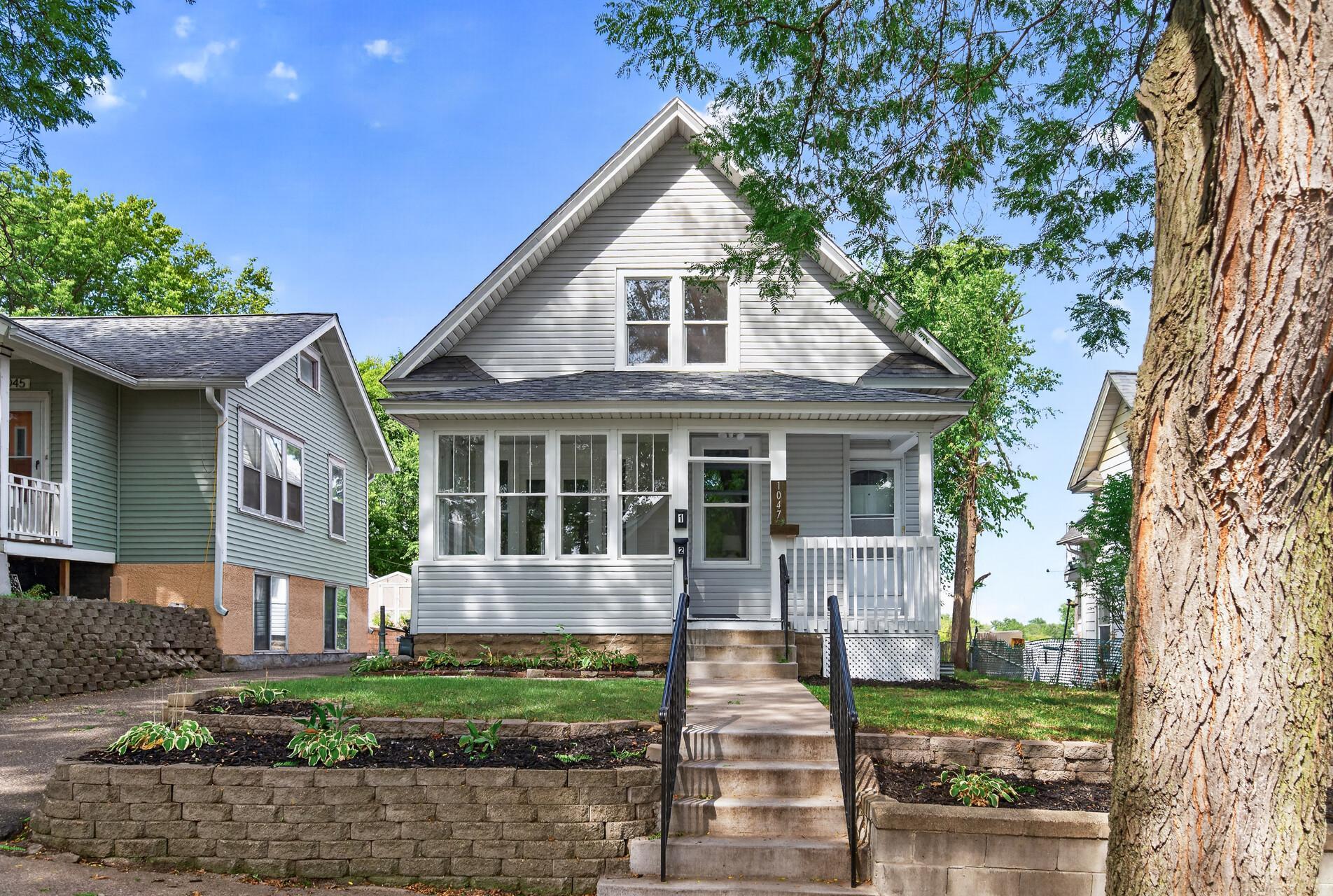 1047 5th Street E Property Photo 1