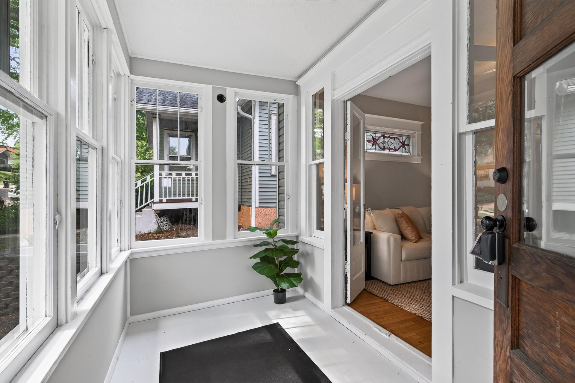 1047 5th Street E Property Photo 2