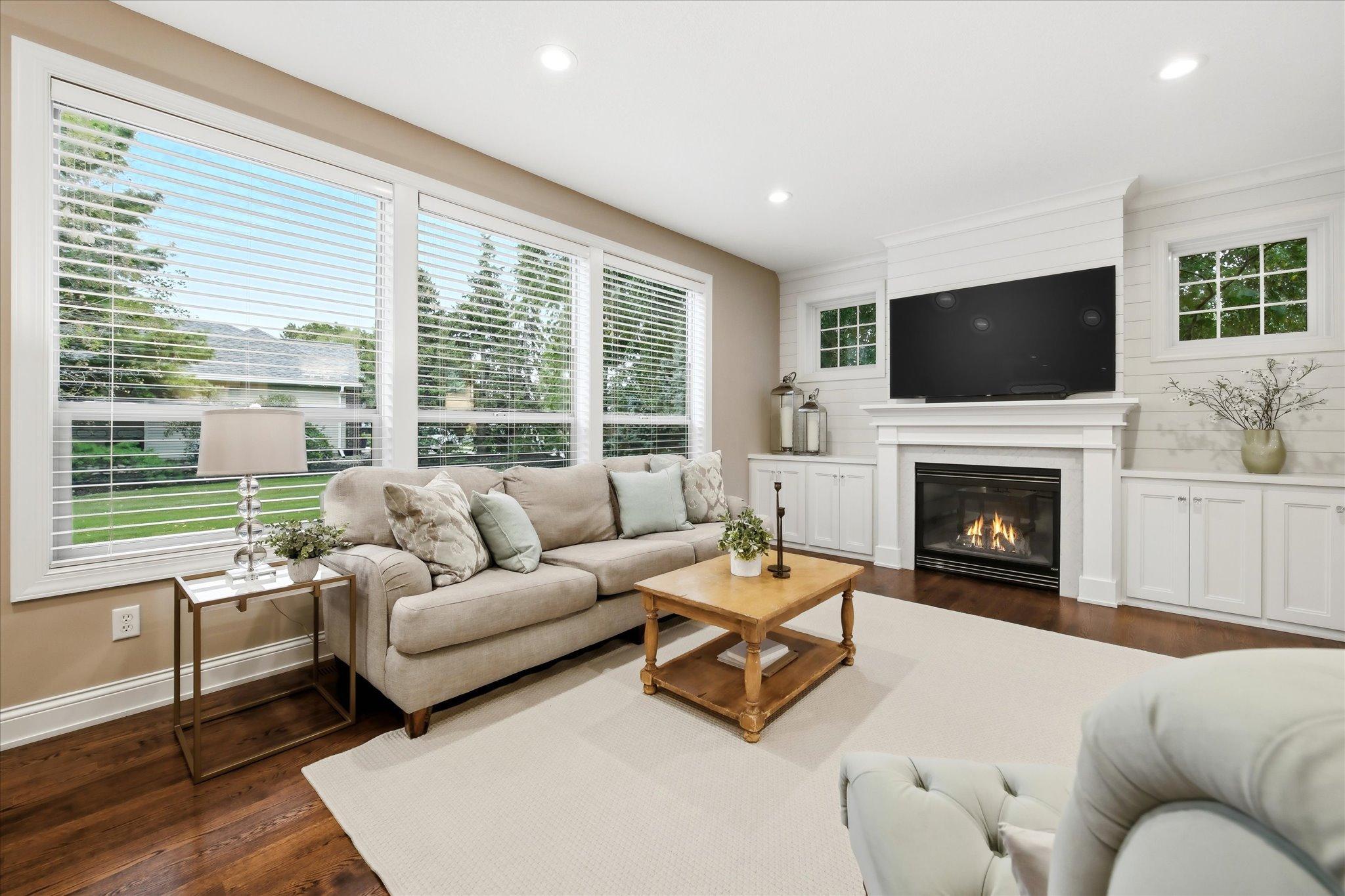 6808 Cambridge Road Property Photo 2