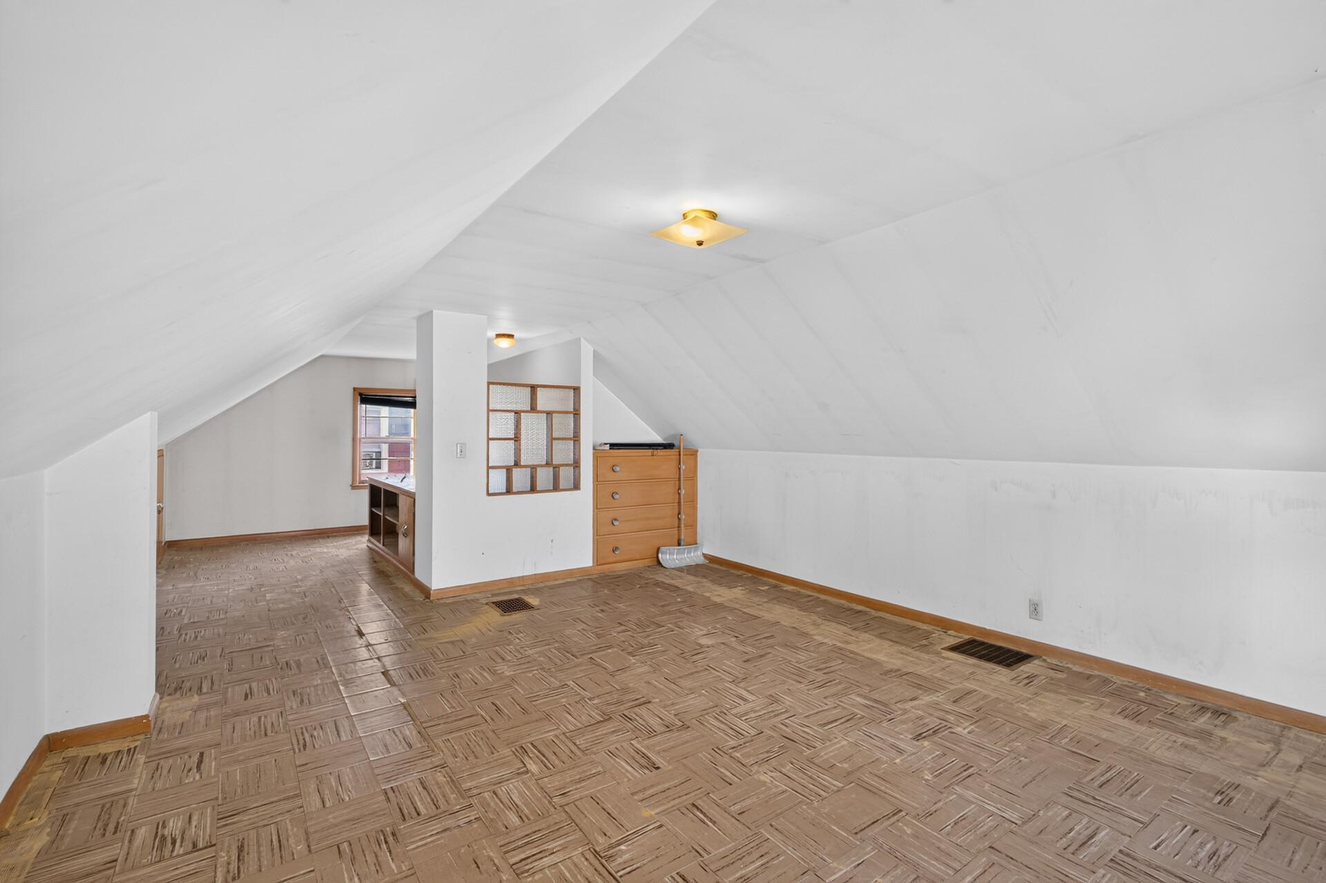 5242 James Avenue N Property Photo 19