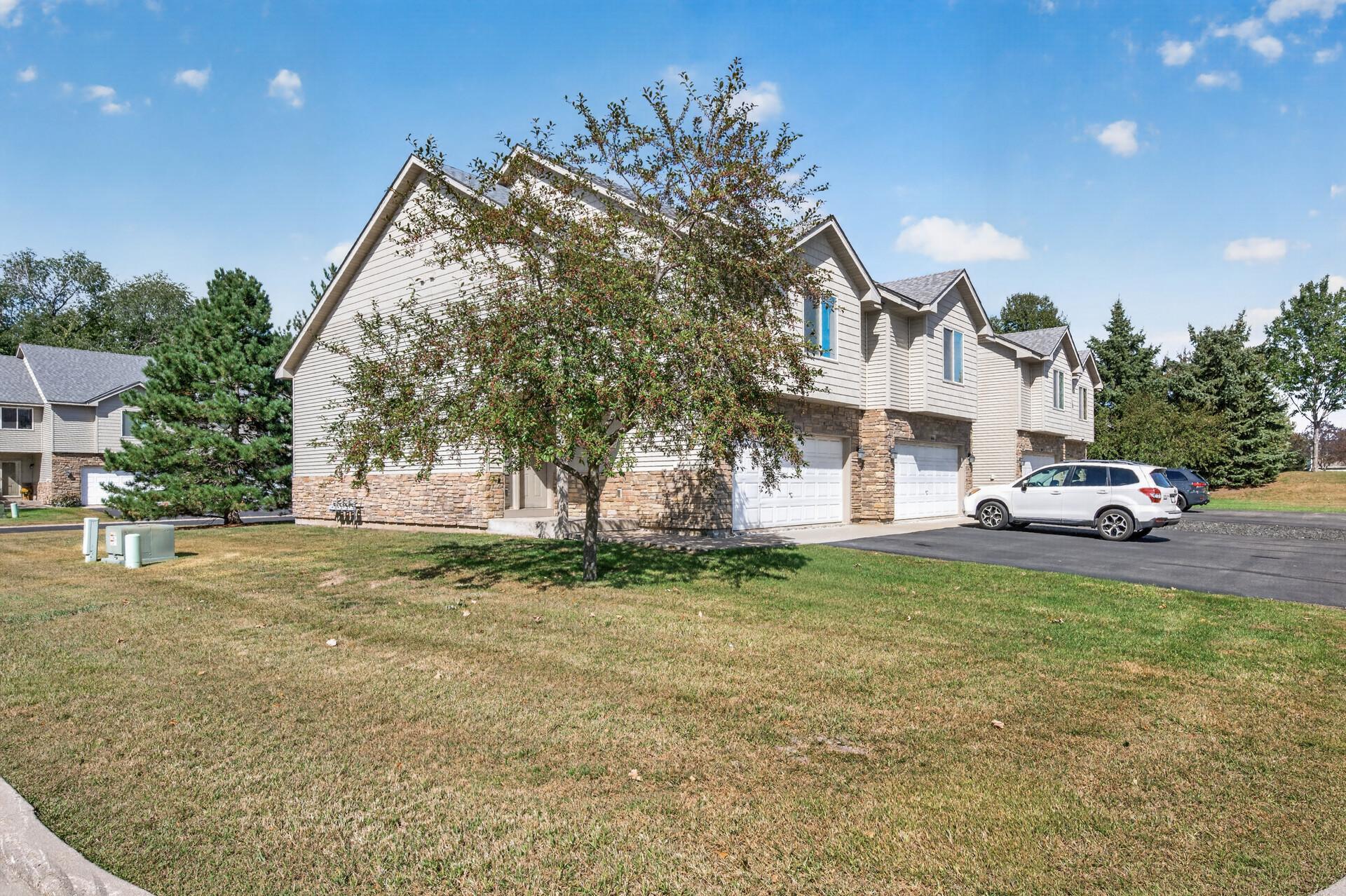 16065 Flagstaff Avenue W Property Photo 1