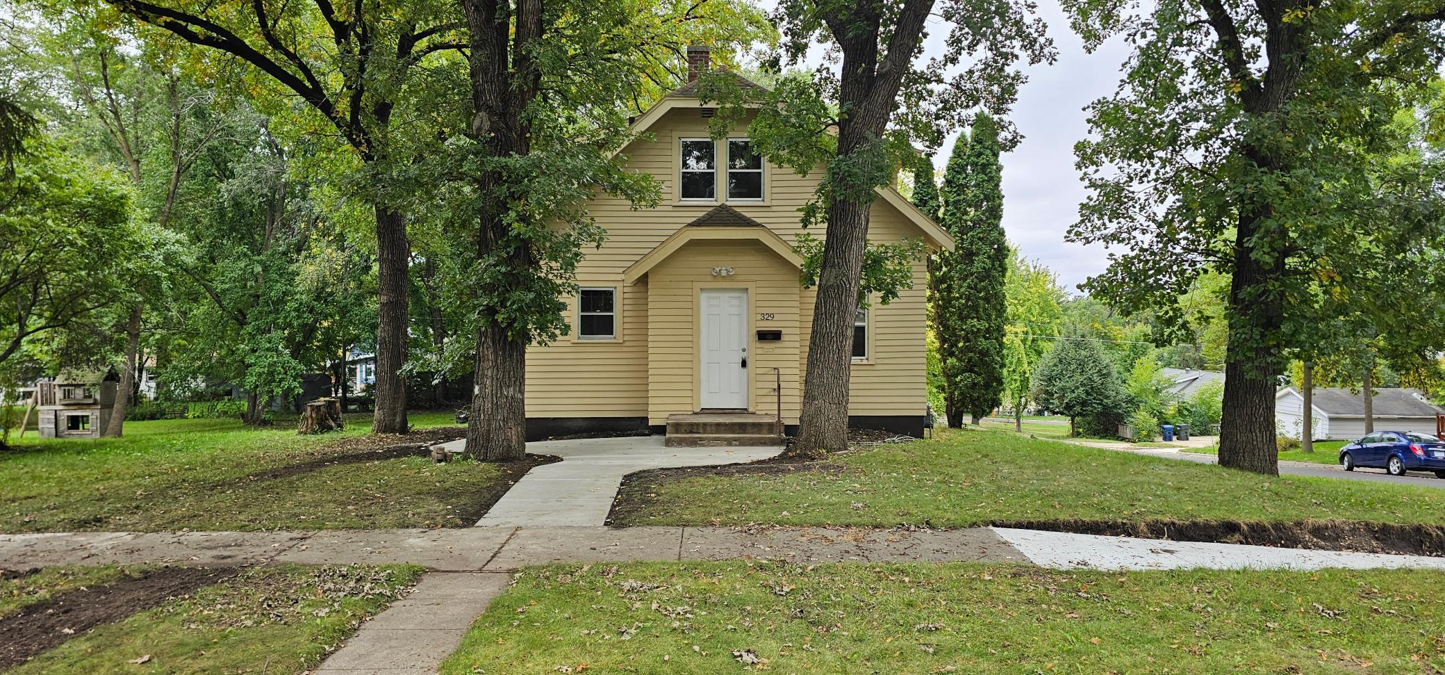 329 W Birch Avenue Property Photo 1