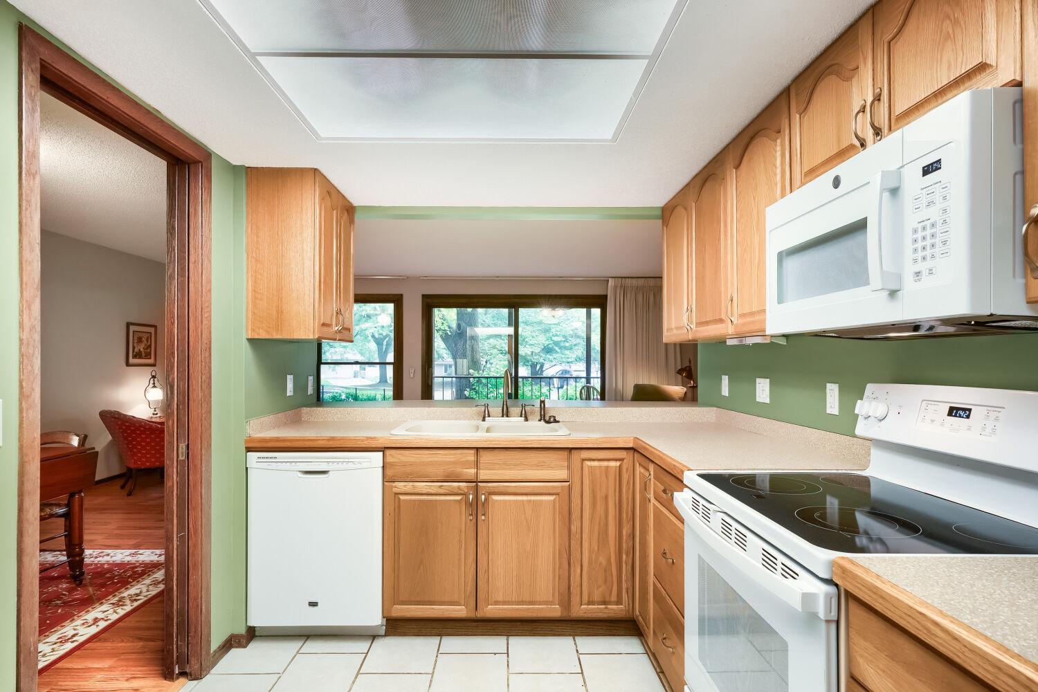 8441 Irwin Road 106 Property Photo 10