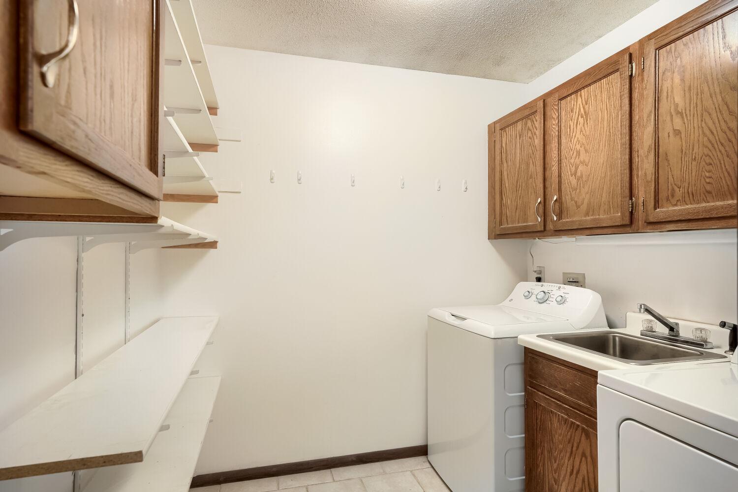 8441 Irwin Road 106 Property Photo 14