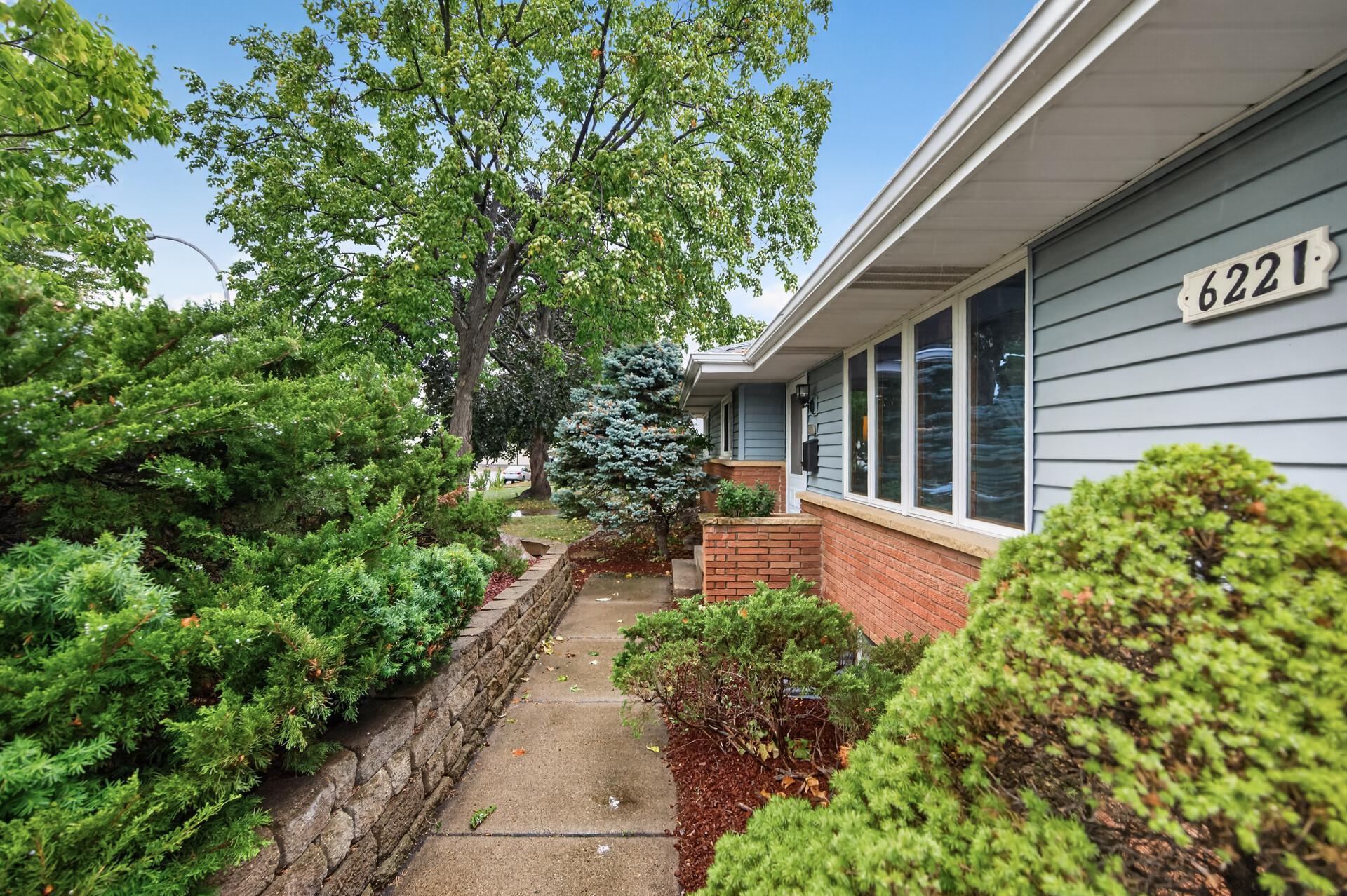 6221 Thomas Avenue S Property Photo 9