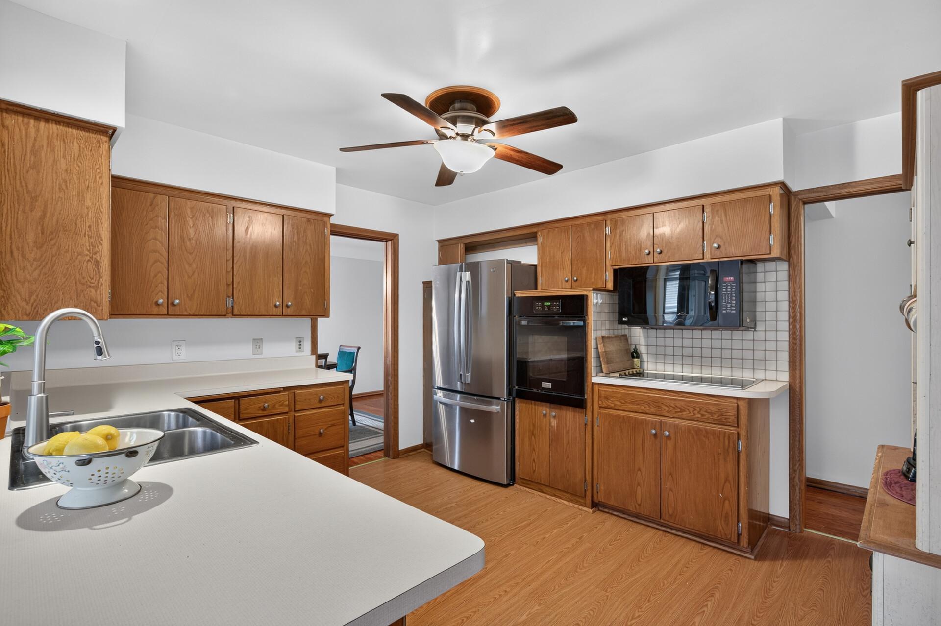 6221 Thomas Avenue S Property Photo 17