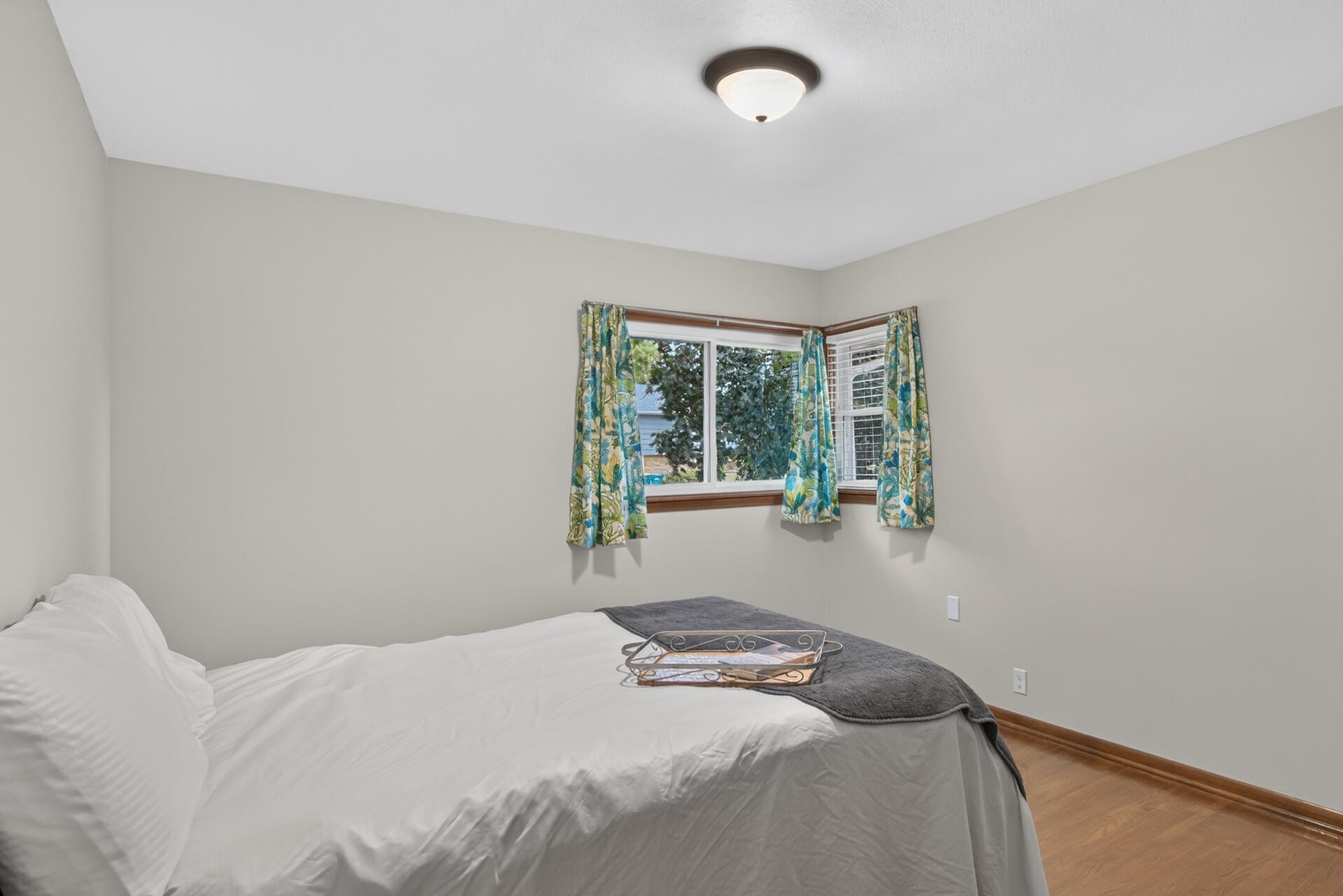 6221 Thomas Avenue S Property Photo 26