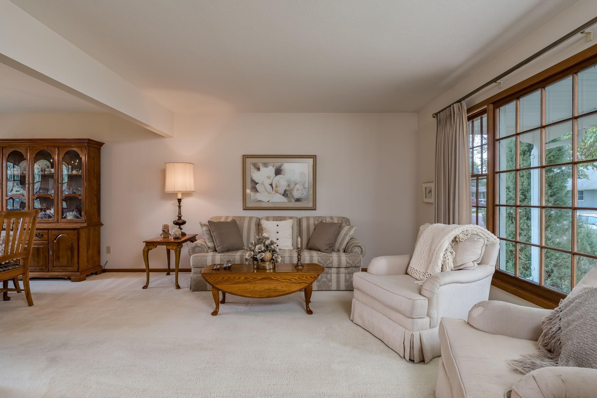 137 Marabou Drive Property Photo 4