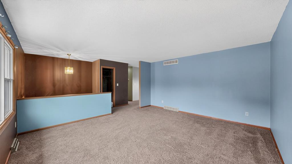 1620 9th Avenue Se Property Photo 7