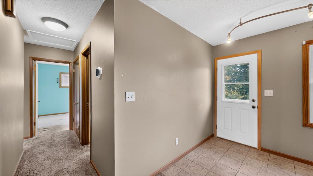 1620 9th Avenue Se Property Photo 9