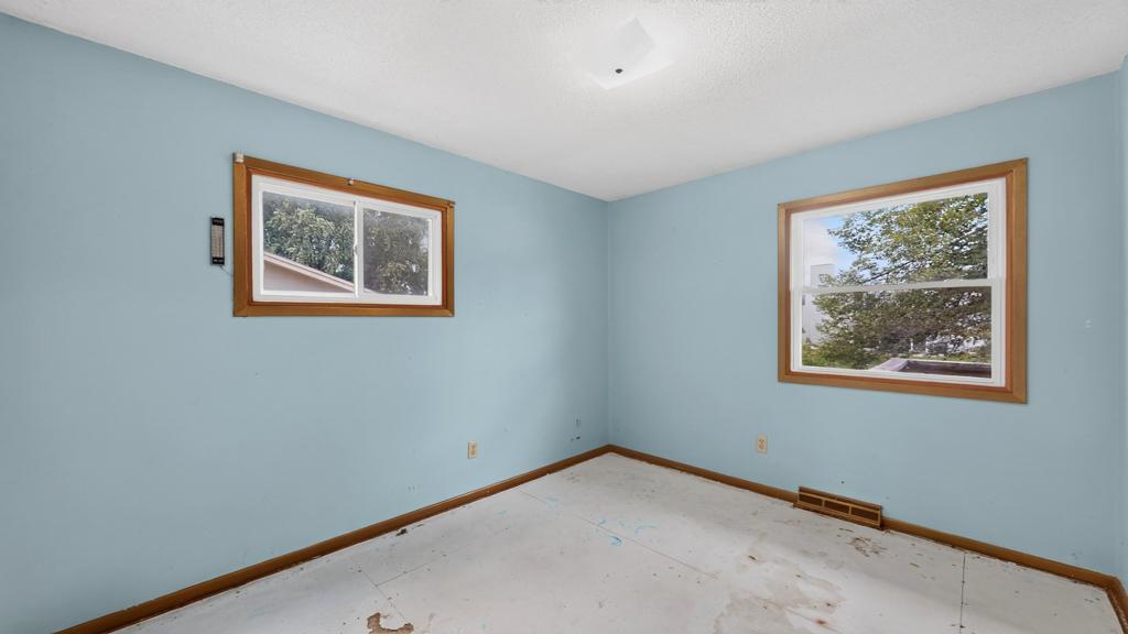 1620 9th Avenue Se Property Photo 18