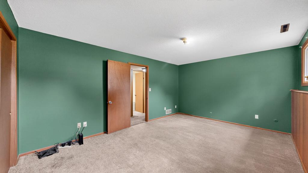 1620 9th Avenue Se Property Photo 30