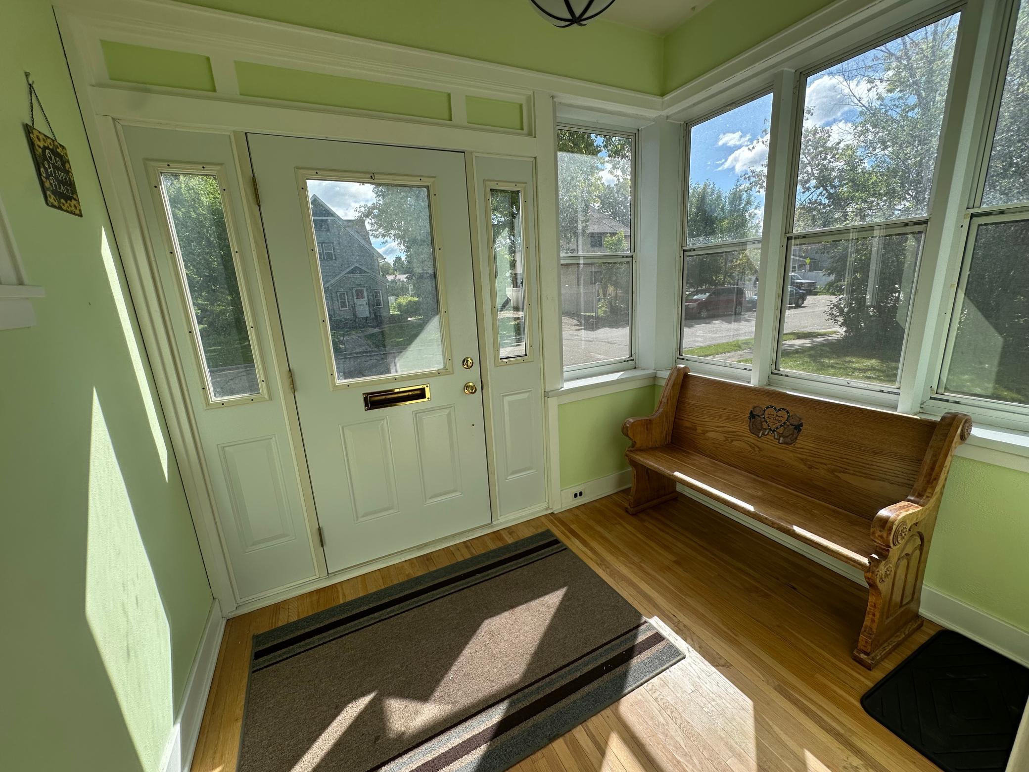 115 Conley Avenue N Property Photo 11