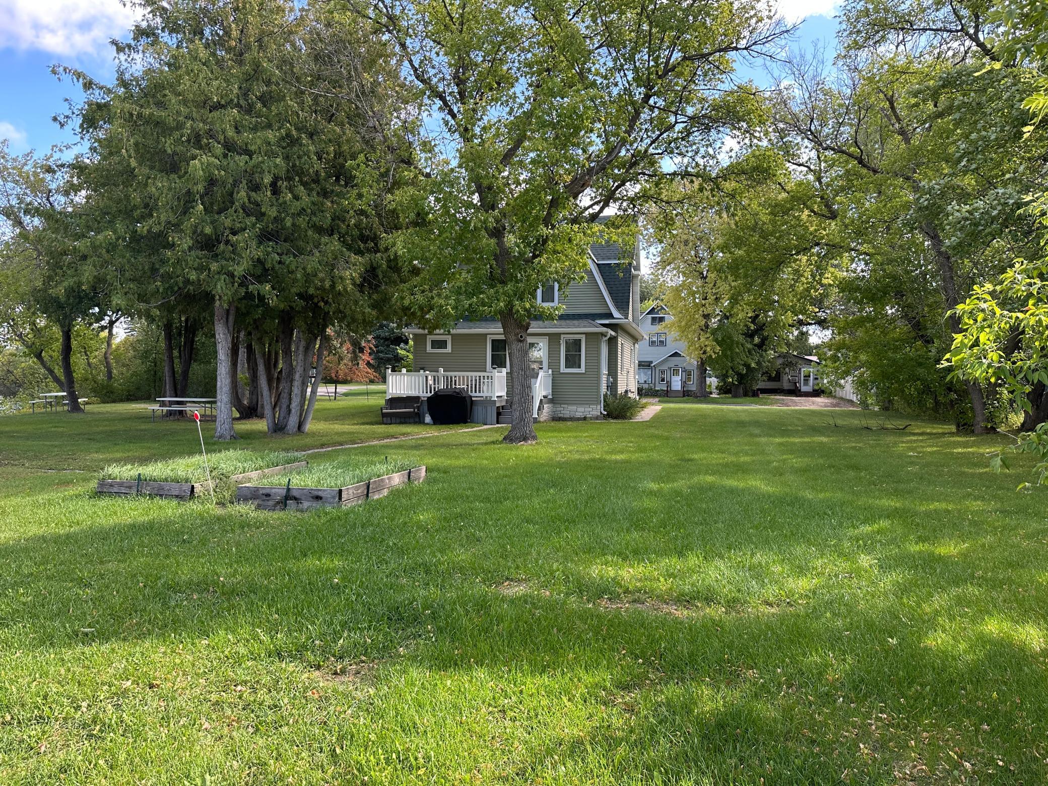 115 Conley Avenue N Property Photo 18