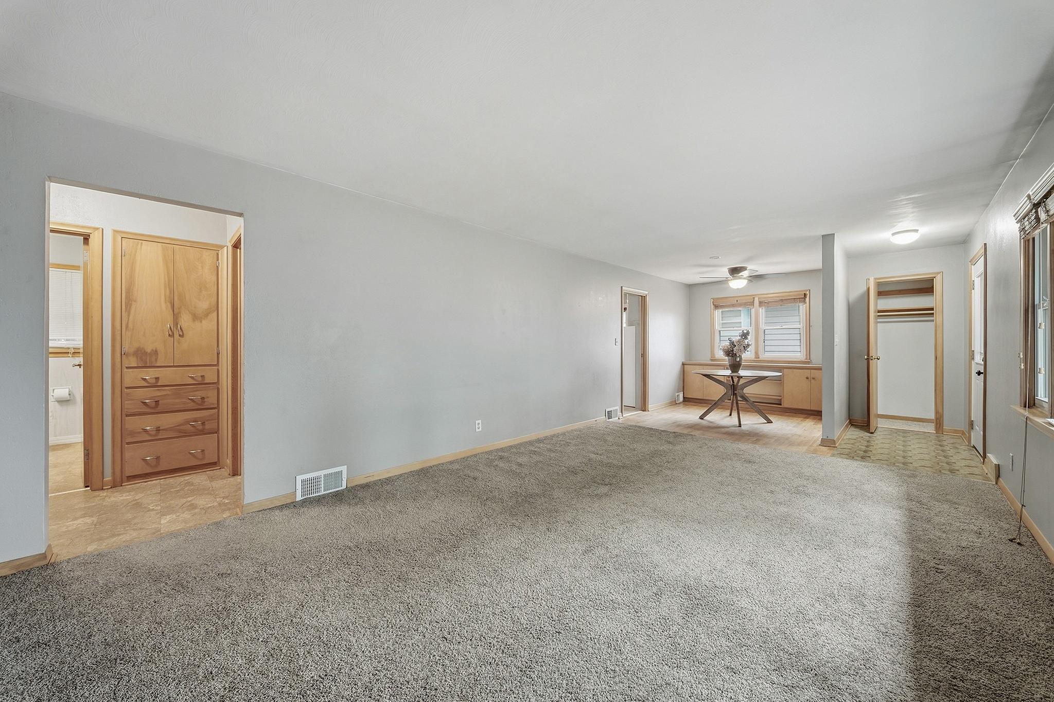 914 21st Avenue Property Photo 3