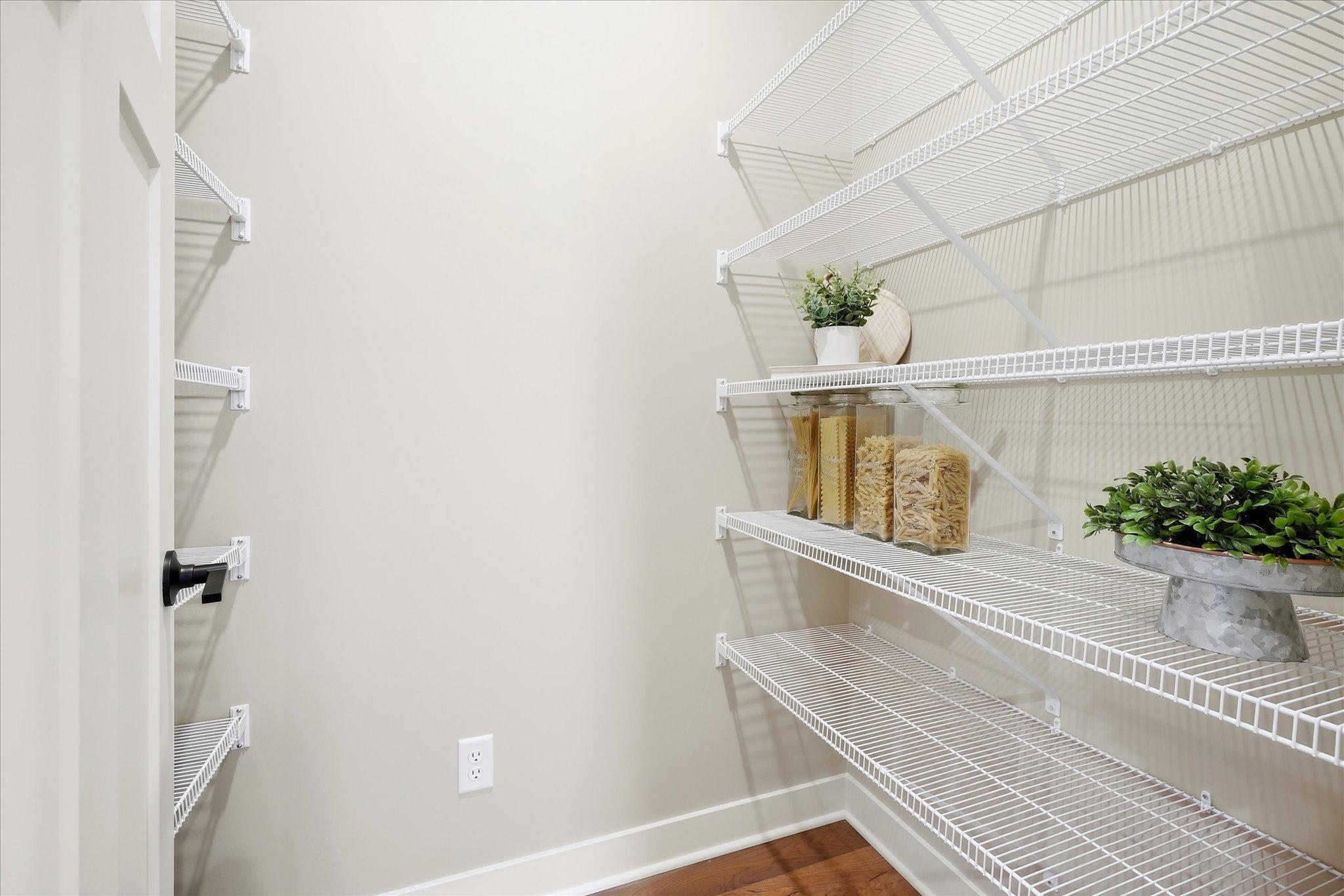 17809 Graphite Lane Property Photo 6