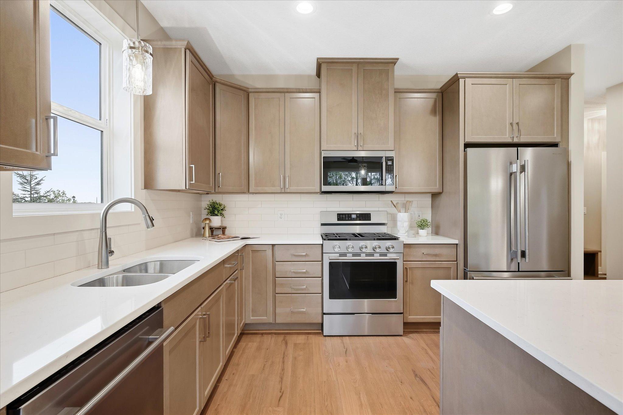 17809 Graphite Lane Property Photo 7