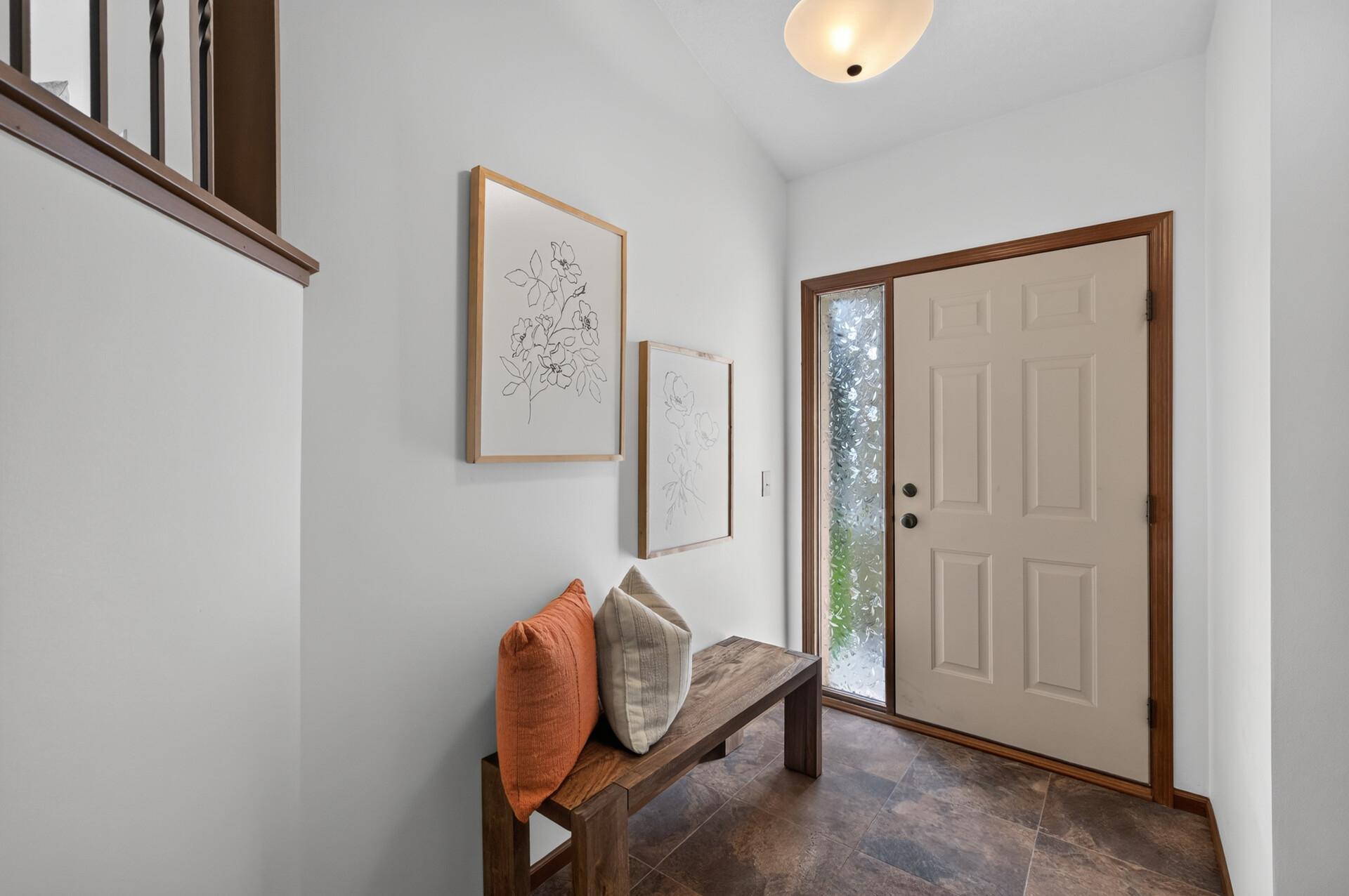 12435 Midway Circle Ne Property Photo 7
