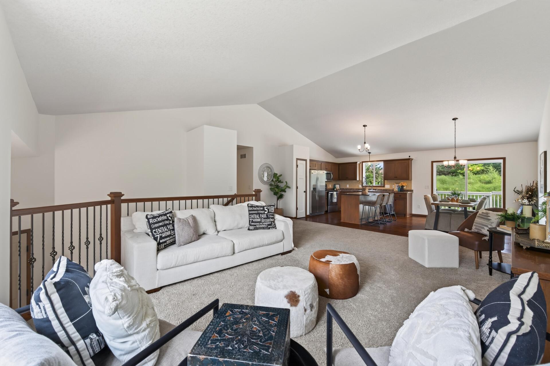 12435 Midway Circle Ne Property Photo 18