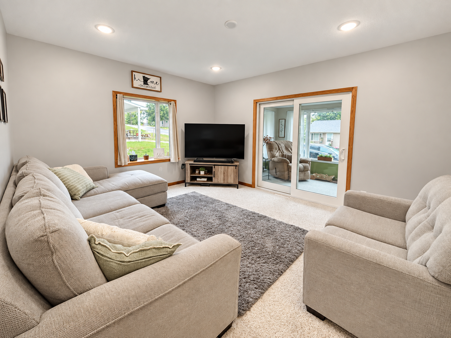 610 Gillis Avenue N Property Photo 11