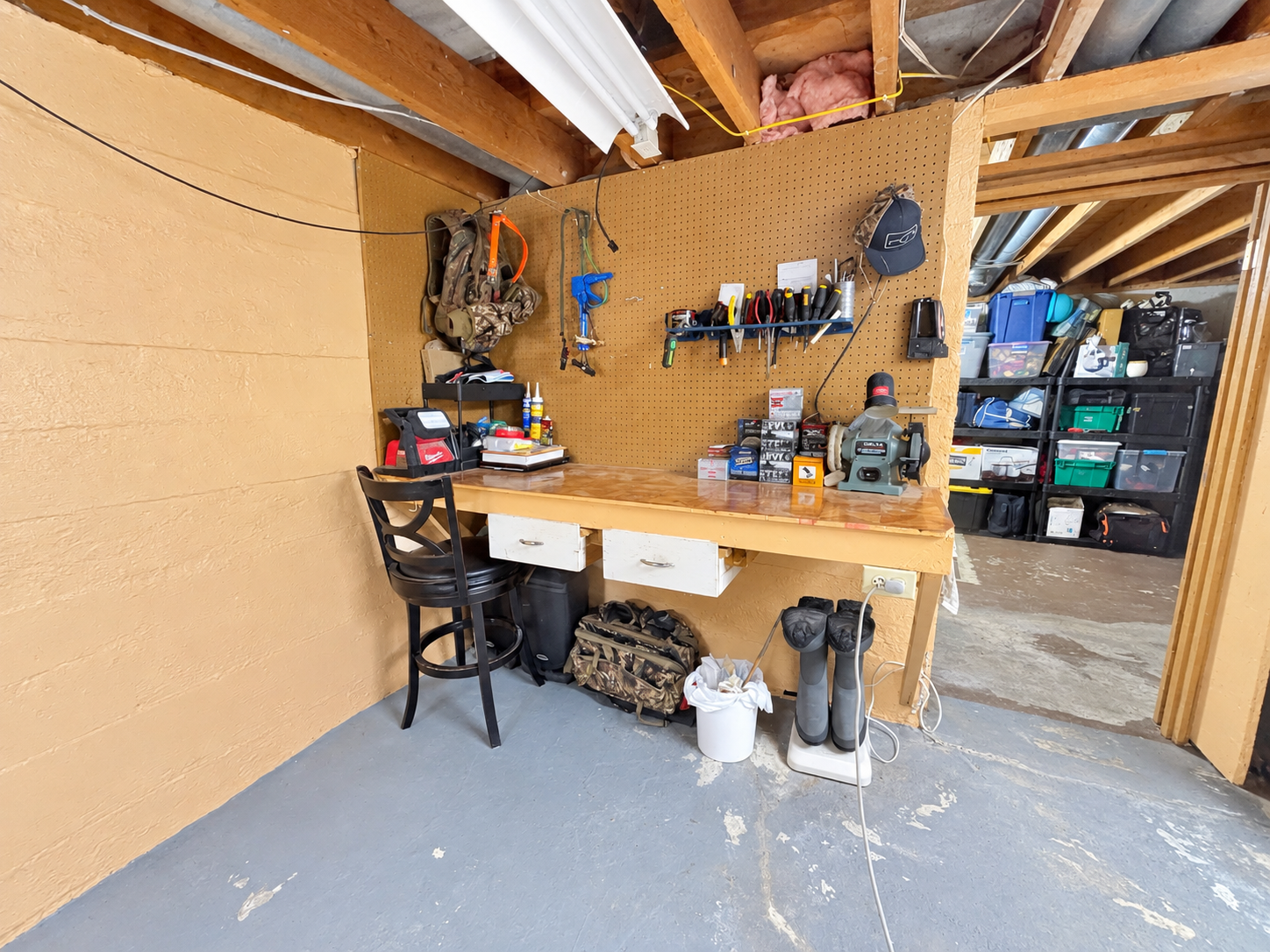 610 Gillis Avenue N Property Photo 31