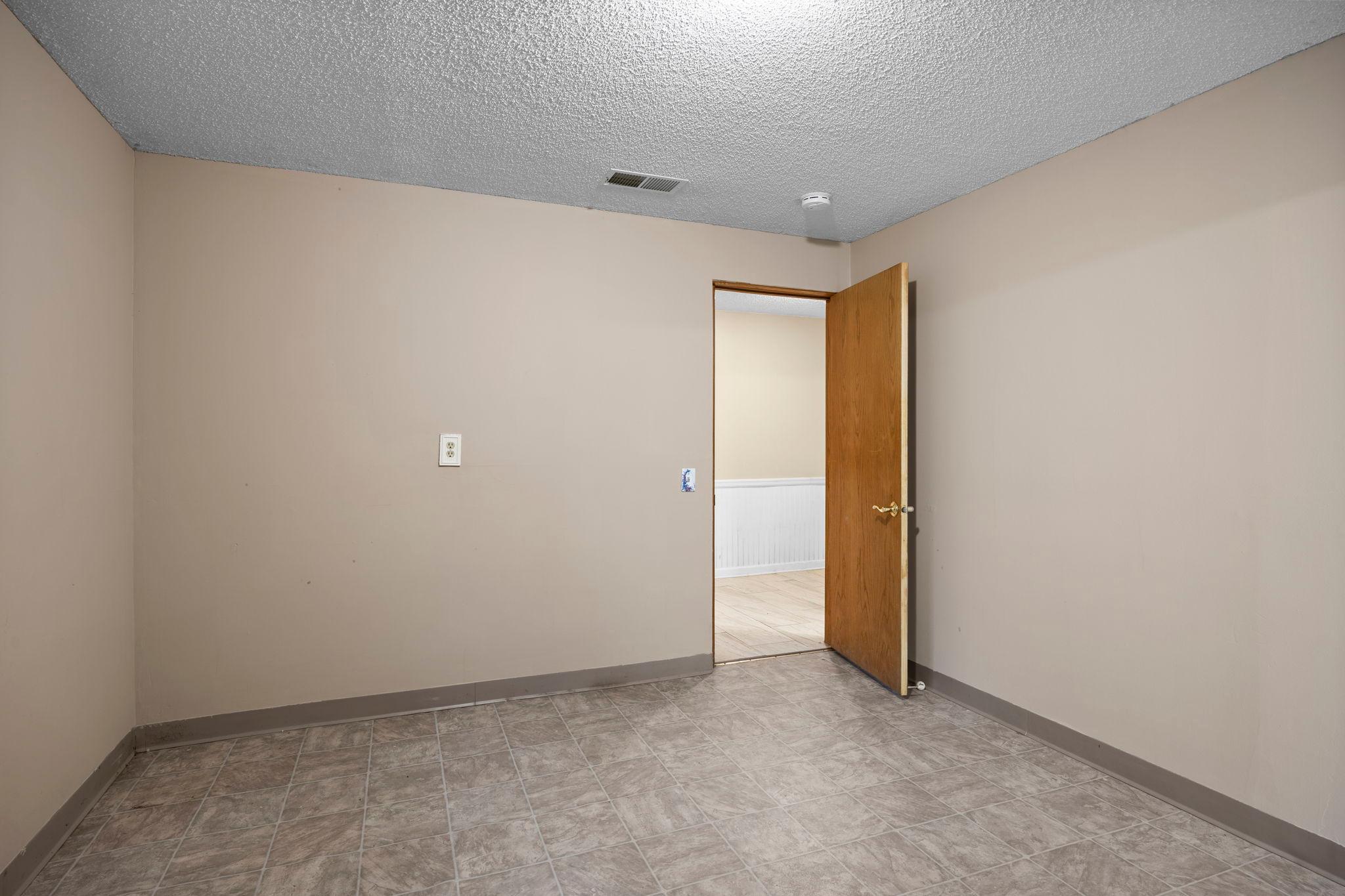 7741 Heritage Road Property Photo 29