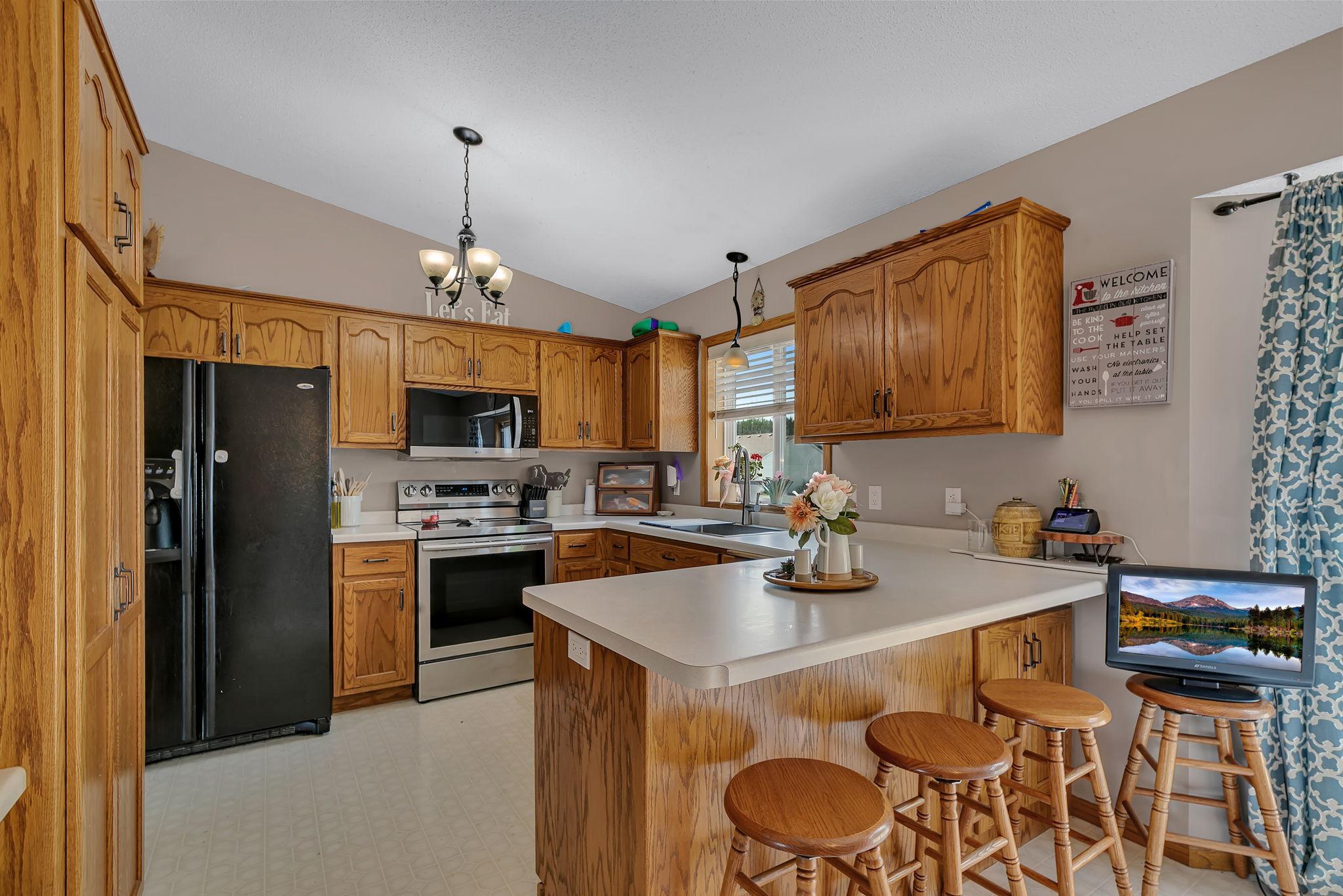 1801 Eastern Star Loop Property Photo 5