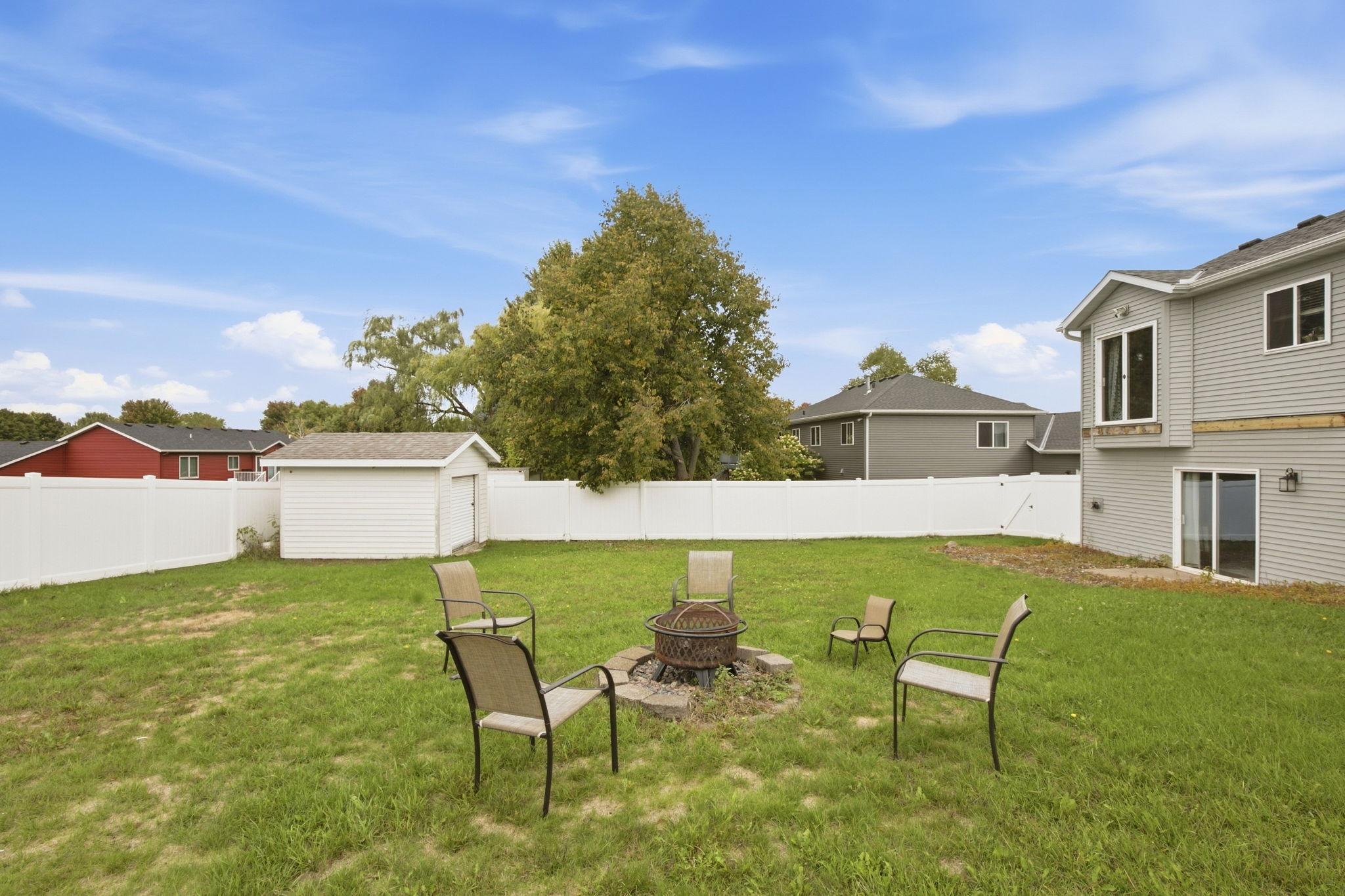 1801 Eastern Star Loop Property Photo 11