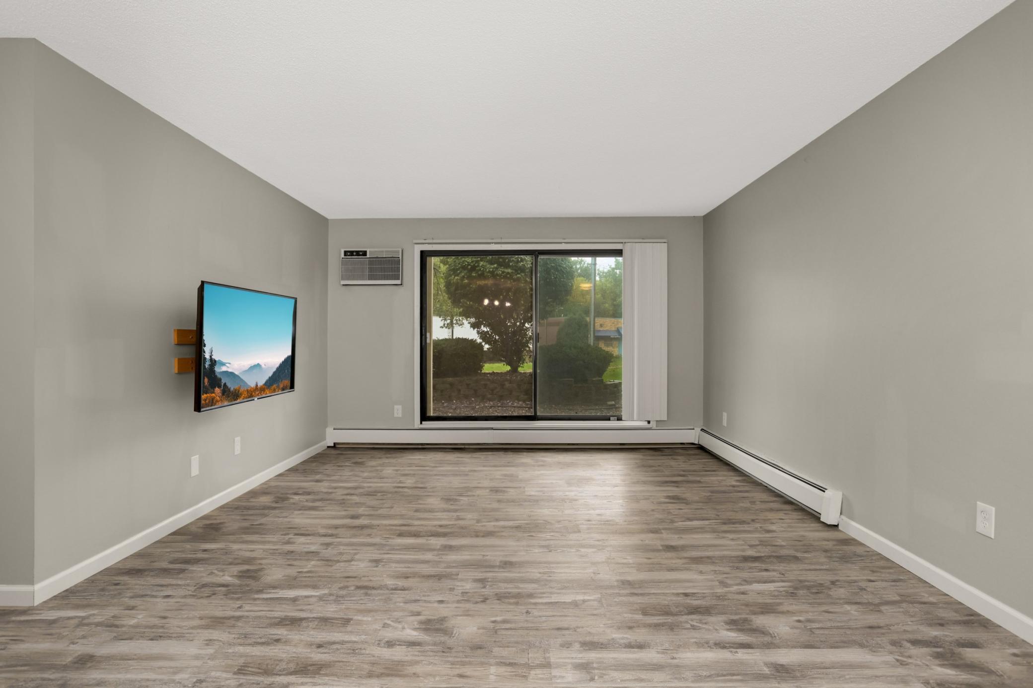 3914 Foss Road 101 Property Photo 4