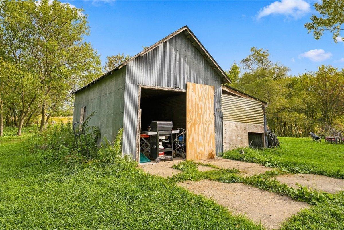 3030 70th Avenue Property Photo 10