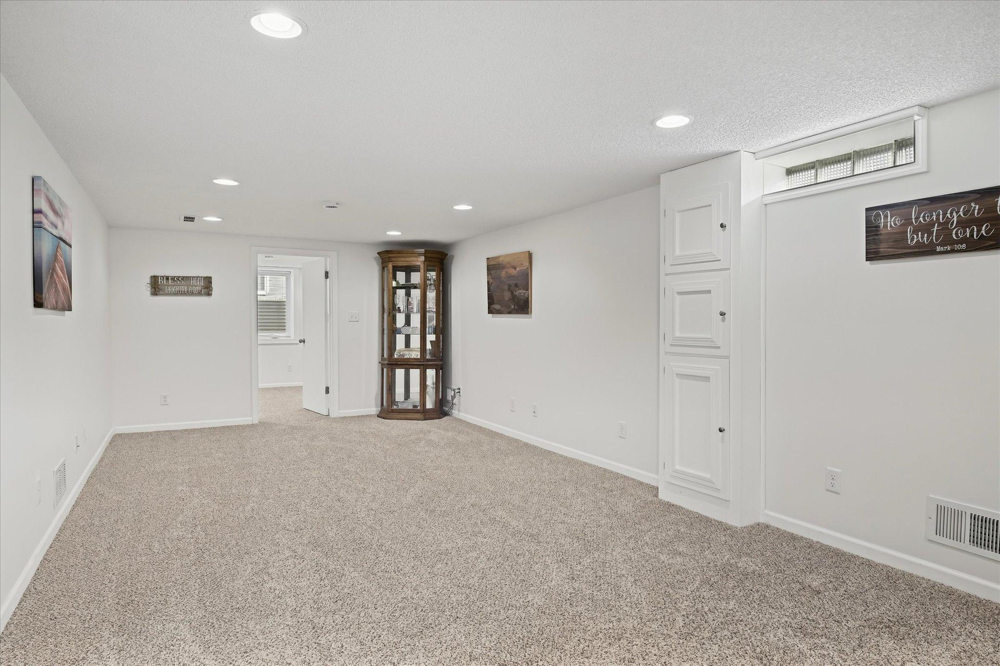 9800 3rd Street Ne Property Photo 31