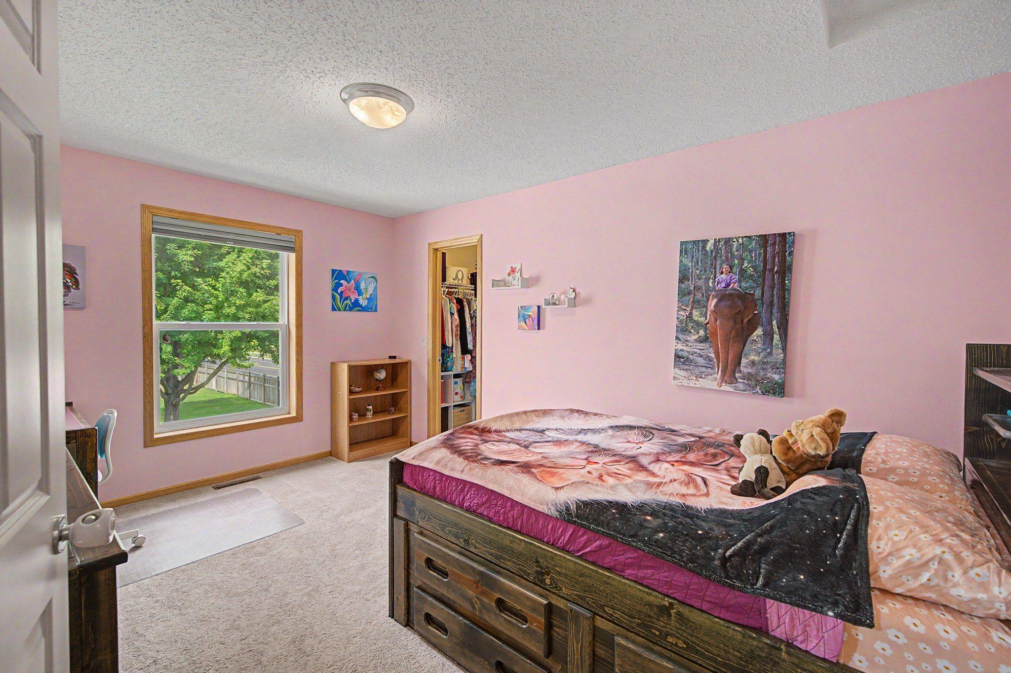 9906 Scott Avenue N Property Photo 19