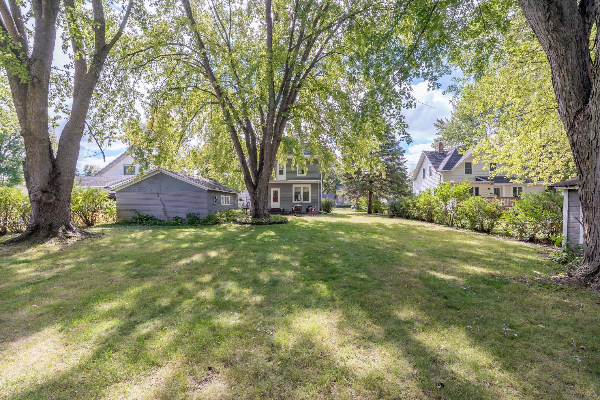 409 Elm Avenue Se Property Photo 3