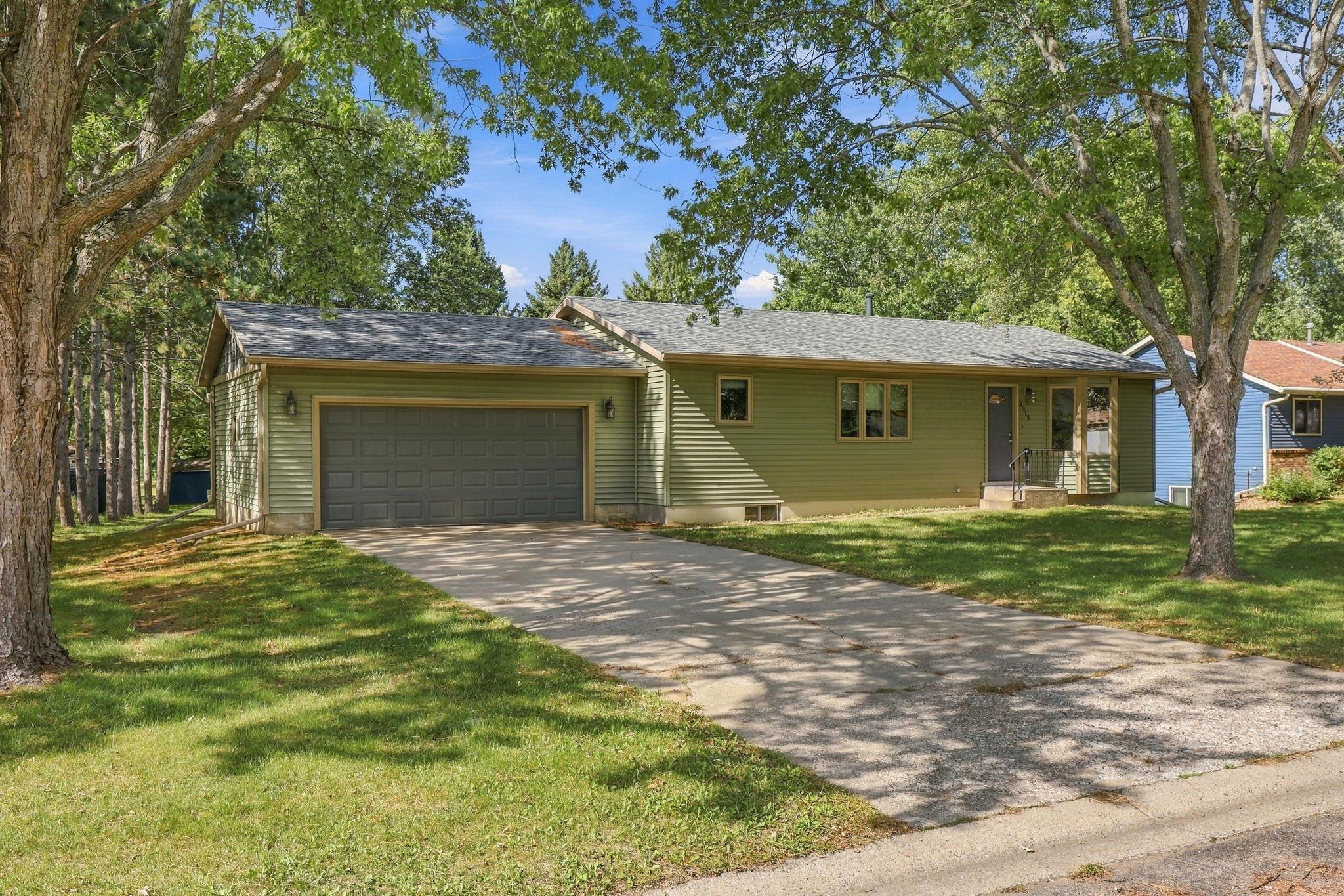 2015 Highview Drive Property Photo 1