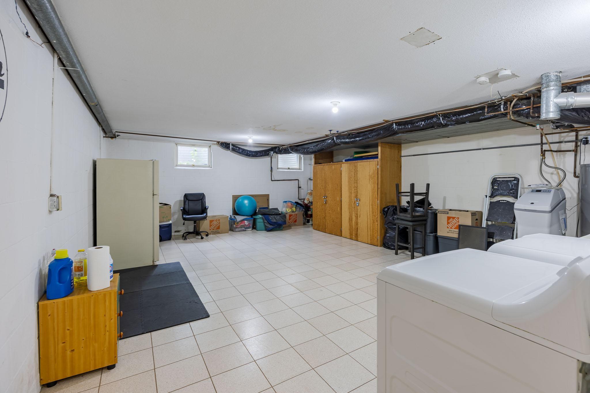 5316 Malibu Drive Property Photo 31