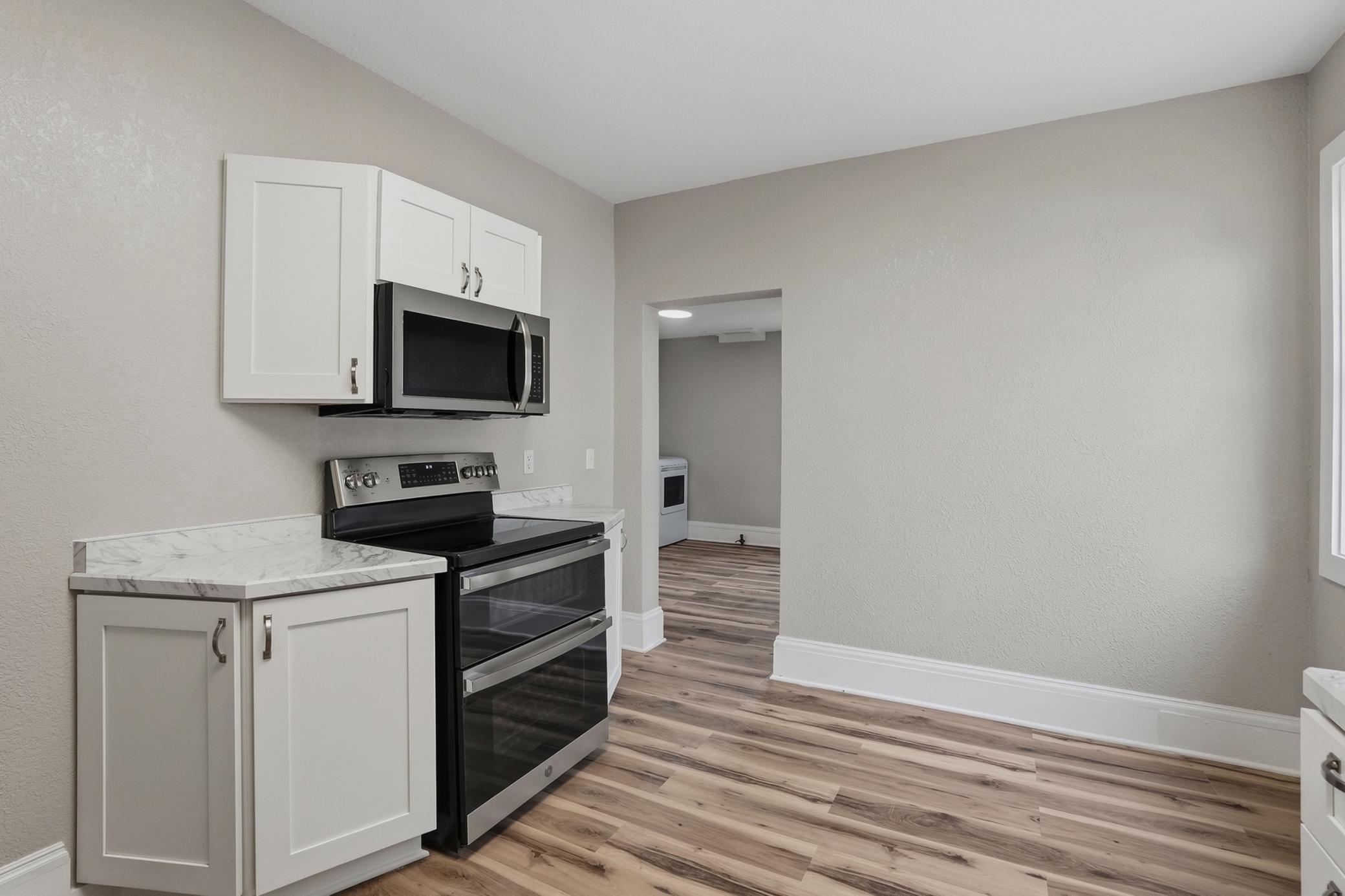 103 3rd Avenue E Property Photo 10