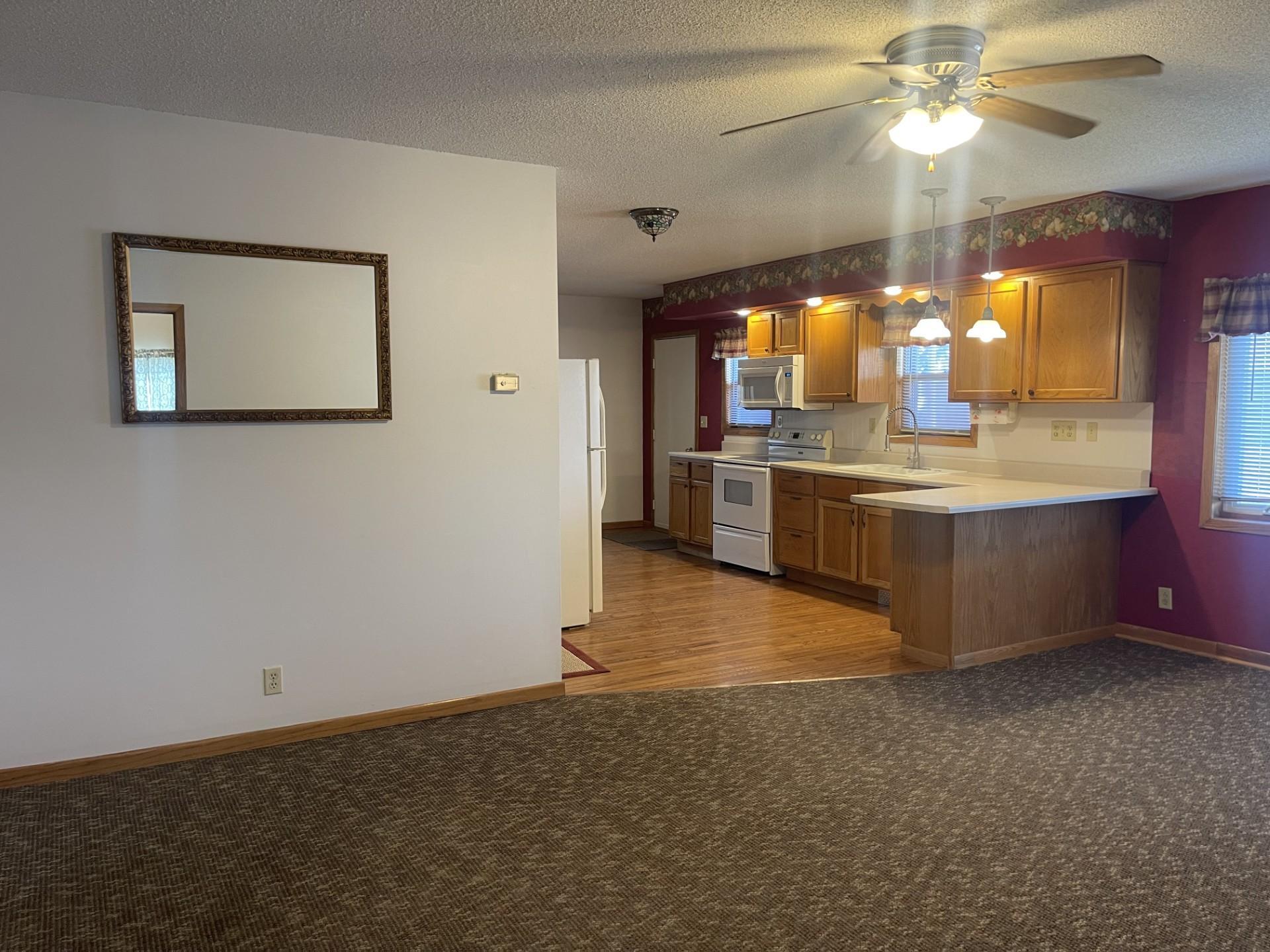 273 E Morgan Street Property Photo 4