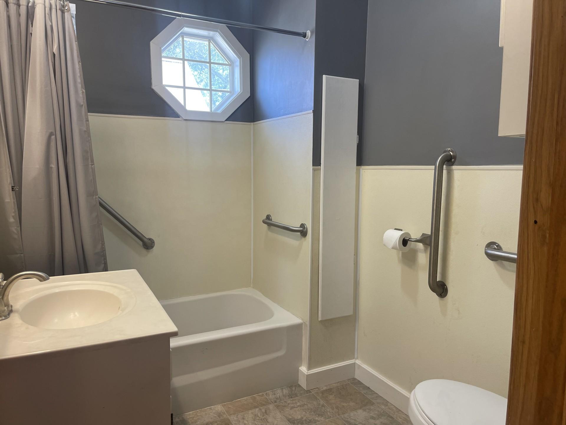273 E Morgan Street Property Photo 7