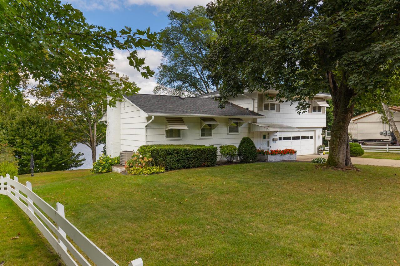7339 Frontier Trail Property Photo 9